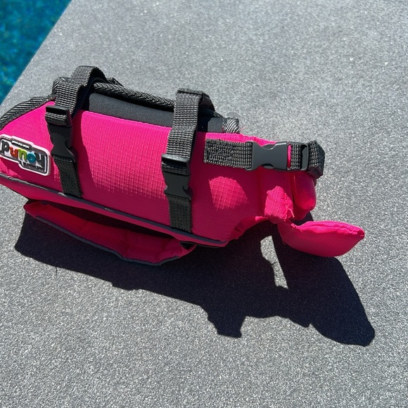 OUTWARD HOUND xs Dog Lifejacket - Picture 6 of 9